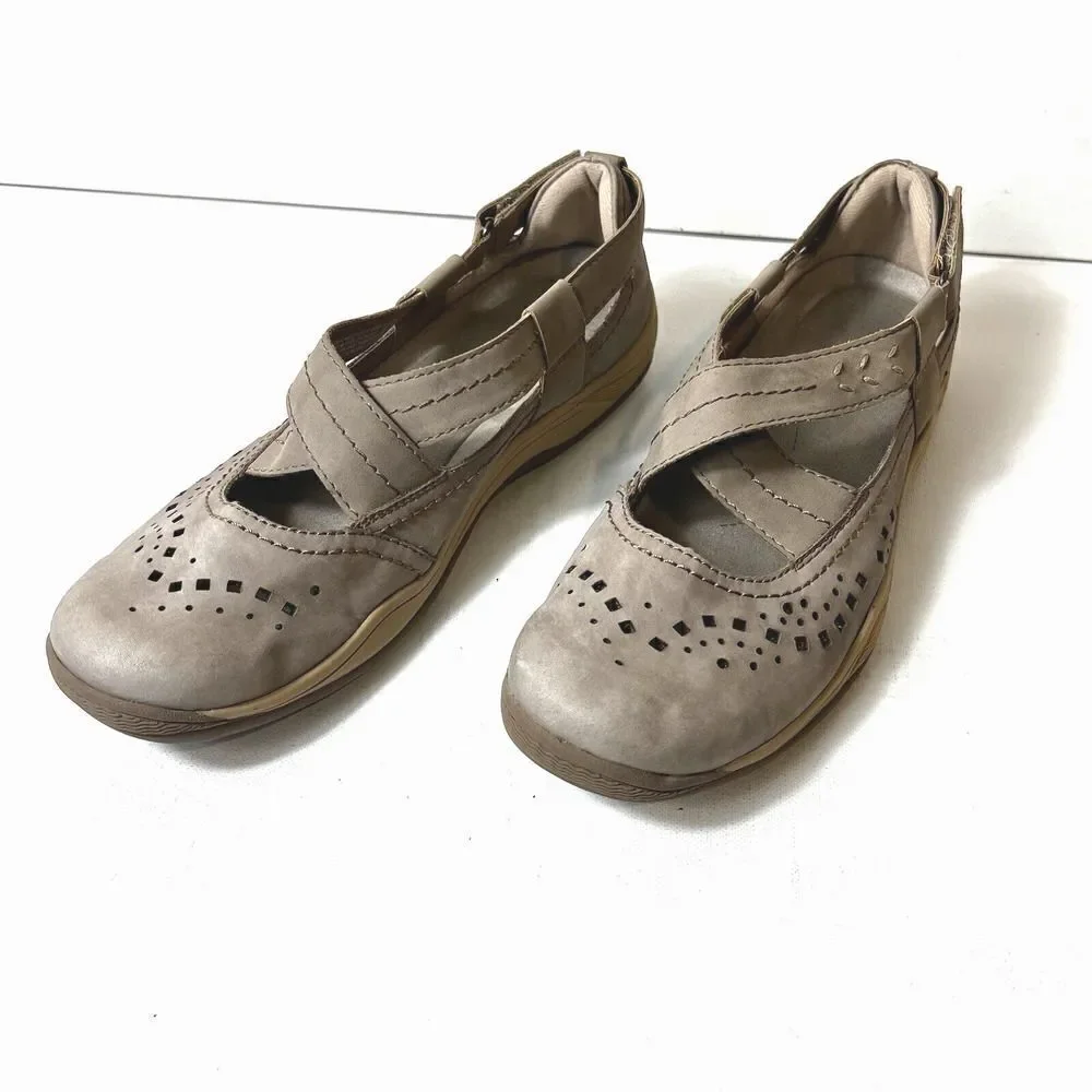 Earth Origins Women 10M Brown Leather Comfort Casual Flat Slip On Mary Jane Shoe
